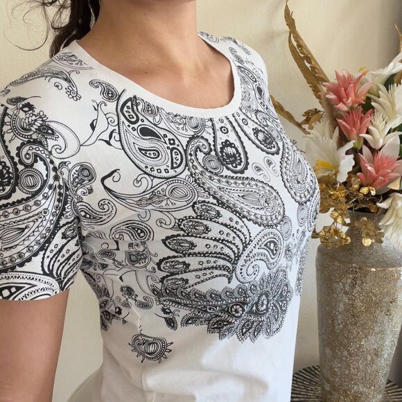 Cowgirl Legend Y2K Grunge Top Paisley Print and Rhinestones Black & White - Picture 3 of 8